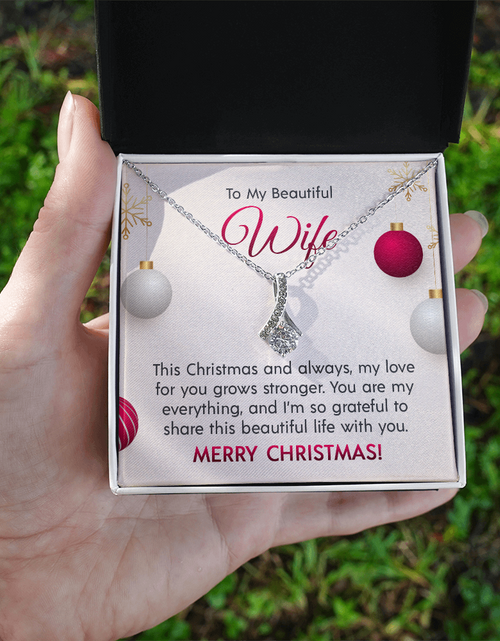 Load image into Gallery viewer, To My Beautiful Wife - Alluring Beauty Necklace
